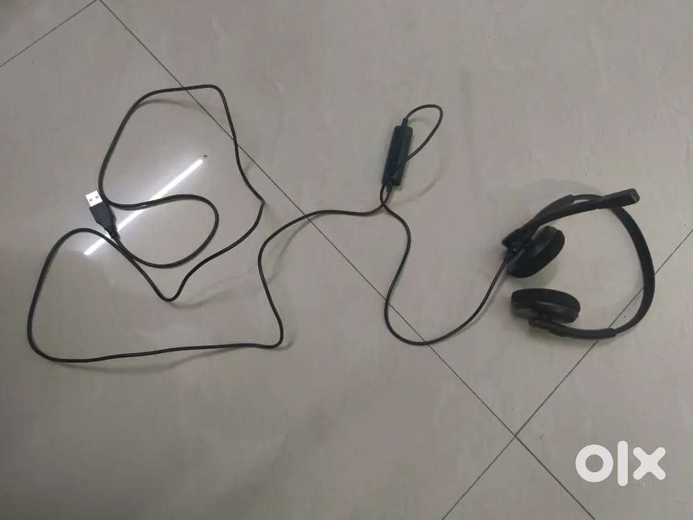 Binaural headset excellent condition