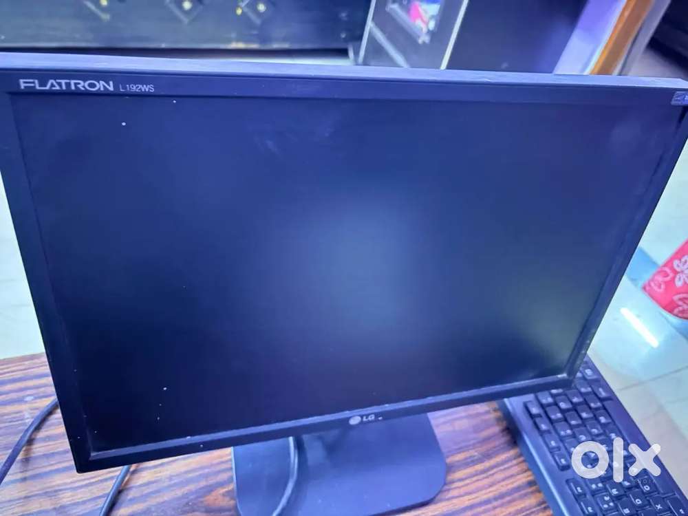 LG 21Inch Monitor VGA port