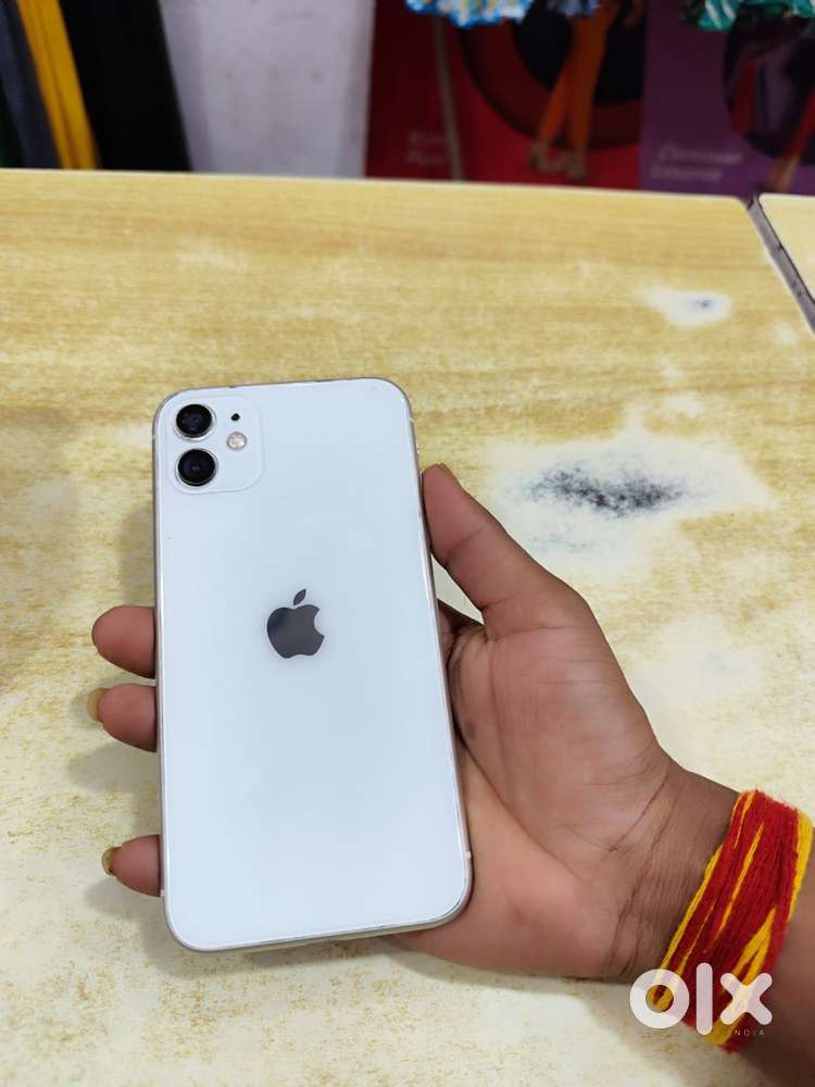 i phone 11 he original parts he sell karna he excheng bhi ho sakta he