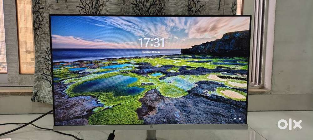 HP M22f 21.5-inches, 75Hz, 300 nits, 1920 x 1080