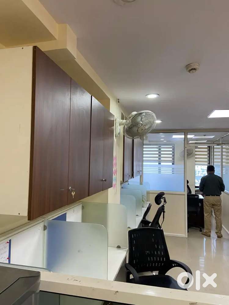 Office fully furnished prime location