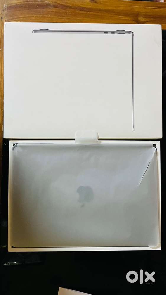 macbook air M3 chip 16gb 512gb