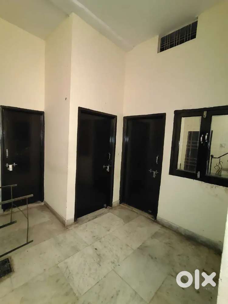 2 room set for rent