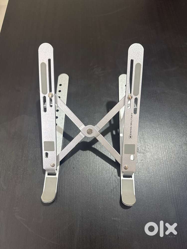 Swiss Military Premium Laptop Stand