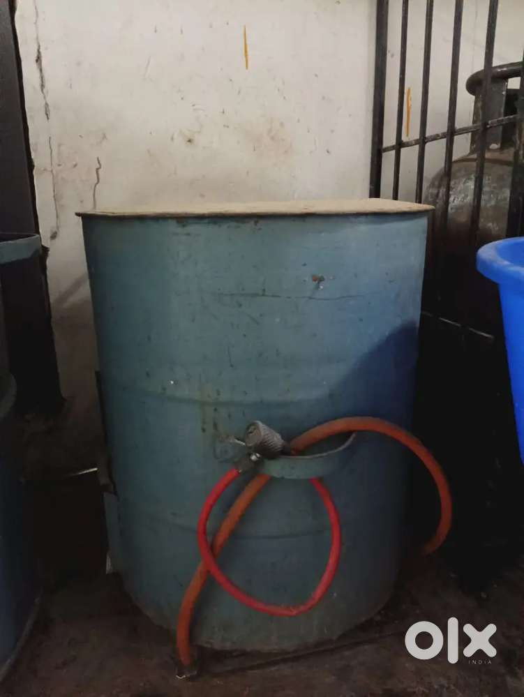New Condition Gas / Coal Tandoor, Size 18x18x24 / 18x18x48