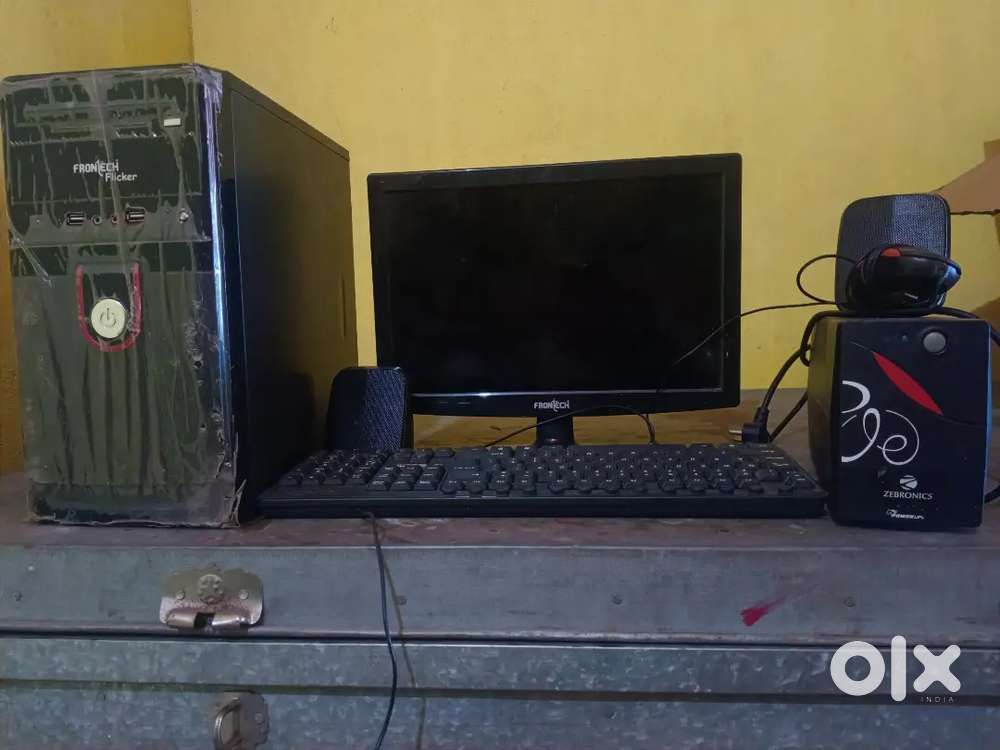 Computer bechana hai