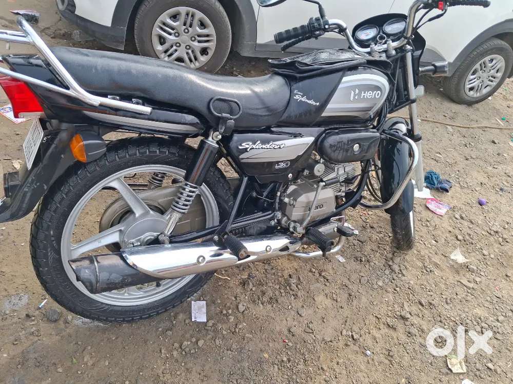 Single owner, splendor plus, good mileage, smooth engine.