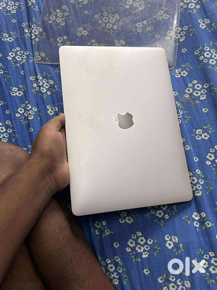 Macbook air M2
