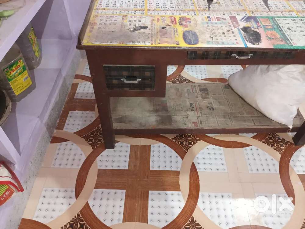 Computer teble