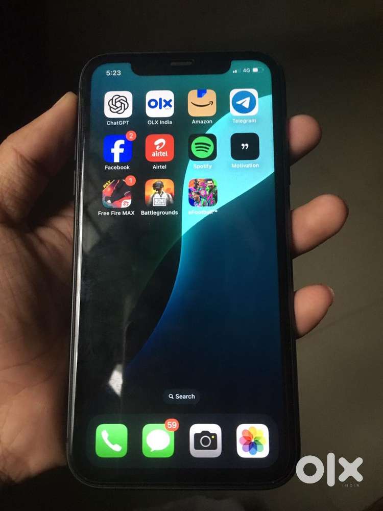 I phone 11 128