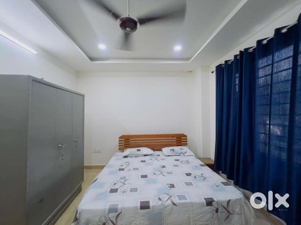 PG ONELLA//For girls only