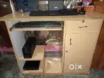 Computer table