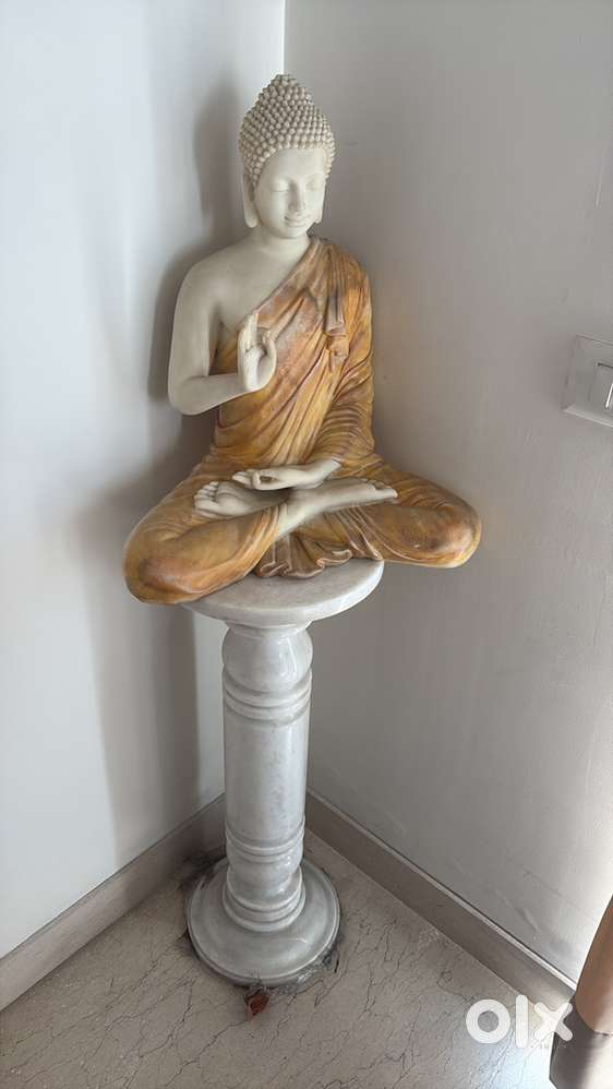 Buddha stand for house
