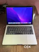 Apple macbook pro core i7 16gb Ram 512gb ssd
