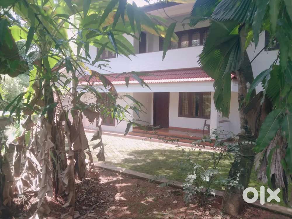 3 BHK INDIVIDUAL HOUSE FOR RENT KIZHAKKAMBALAM FAMMILY ONLY