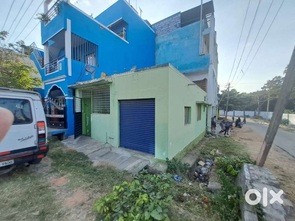 20X30 MUDA N-E CORNER HOUSE FOR SALE