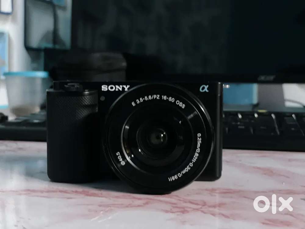 Sony ZV e10 Like New