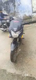 Karizma r good pickup, engine full condition, best mileage