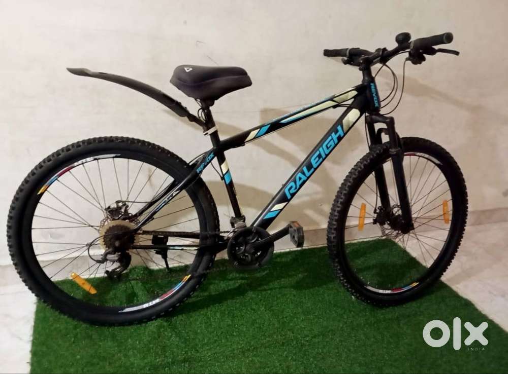 RALEIGH REVOX MOUNTAIN SERIES