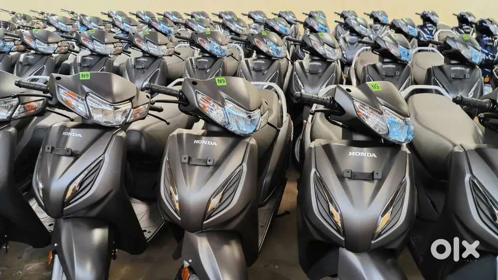 NEW ACTIVA DOWN PAYMENT 9000/FREE HELMET.