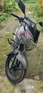 Good condition.. only 2700 km, new amaron battery,  and new mrf  tyers