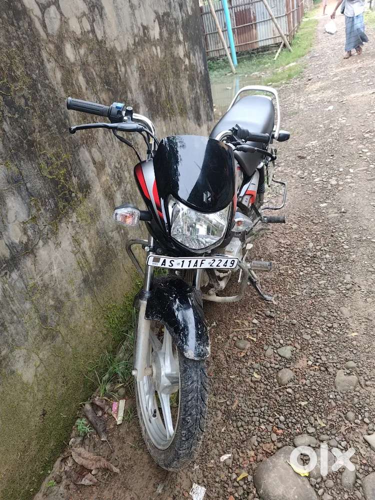 Hero HF deluxe for sale.