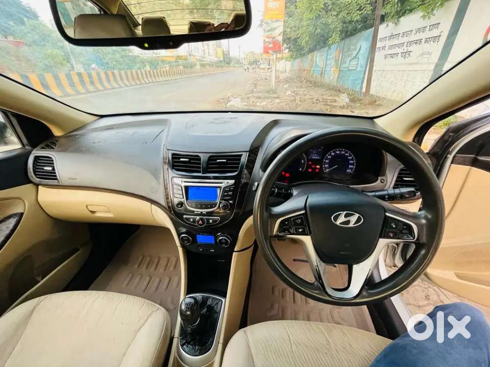 Hyundai Verna 2012
