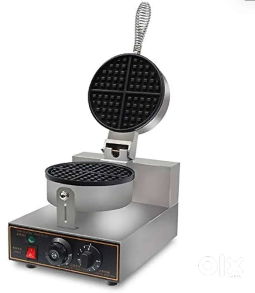 Belgian round waffle machine