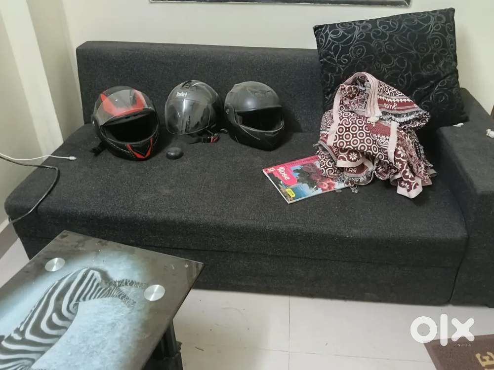 Washing machine + 1 sofa set with table pillows and sofa cover