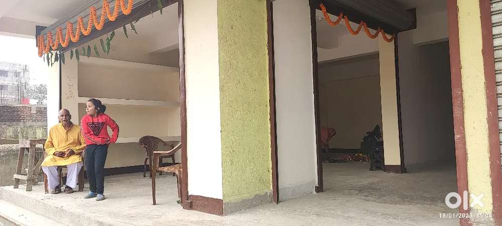 Shop in front of main road good for Service centre, office, grossery