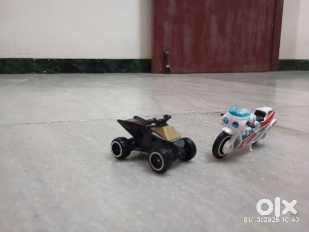 HOTWHEELS CAR COLLECTION AND MAJORETTE CAR COLLECTION