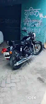 Showroom condition bike in carburettor original running 4000