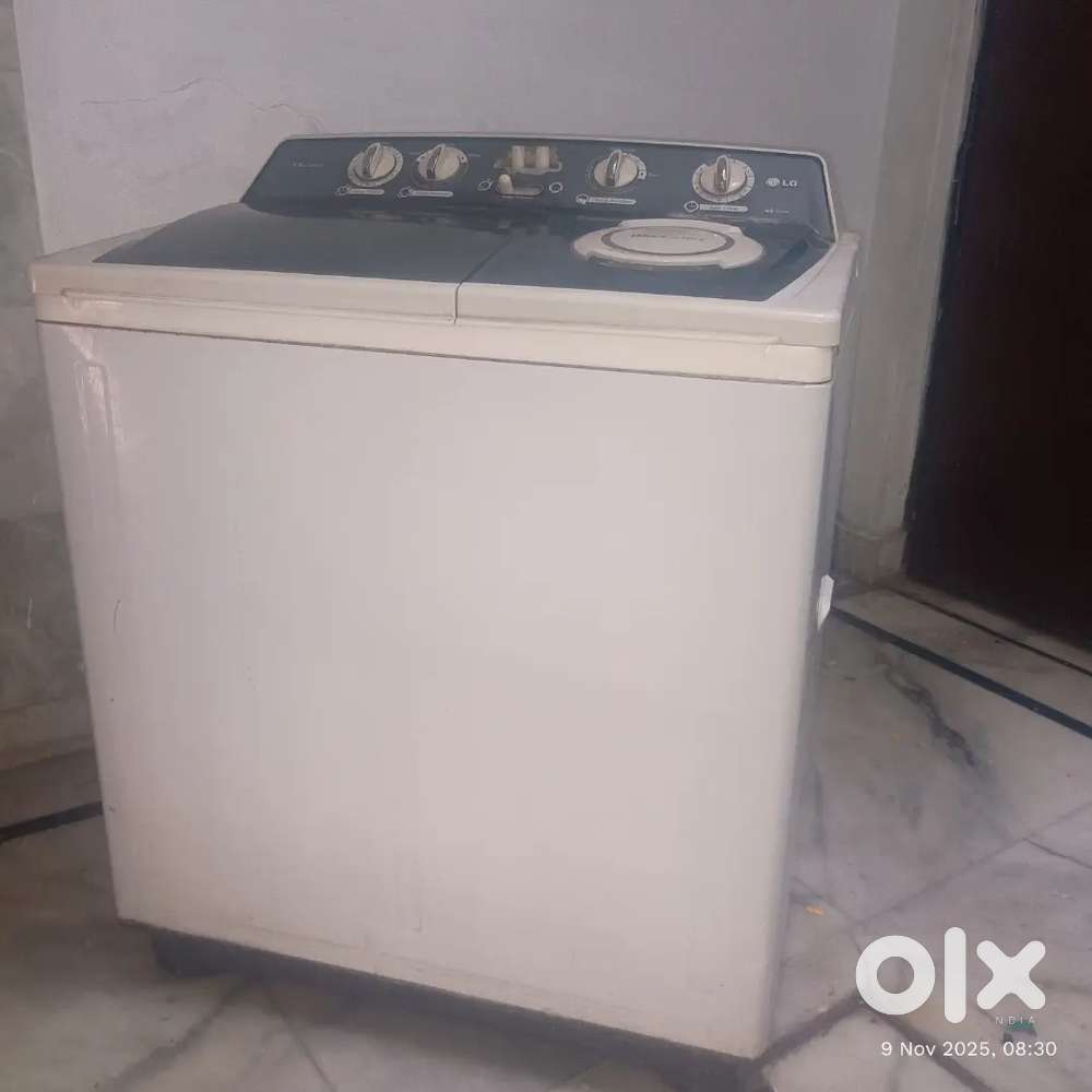 Good condition washing Machine of LG brand  avbl for sale