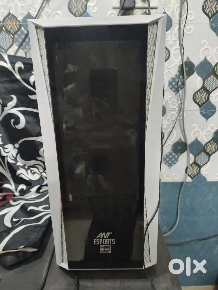 Custom Made Pc with AMD Ryzen 5 3600 with 1650 Graphic Card 4GB