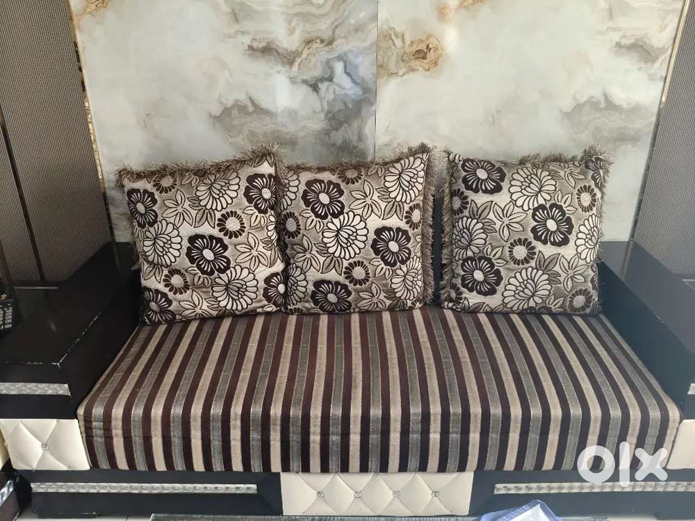 7 seater sofa