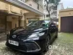 Toyota Camry Hybrid – 27,000 km  1st Owner  Warranty till 2026