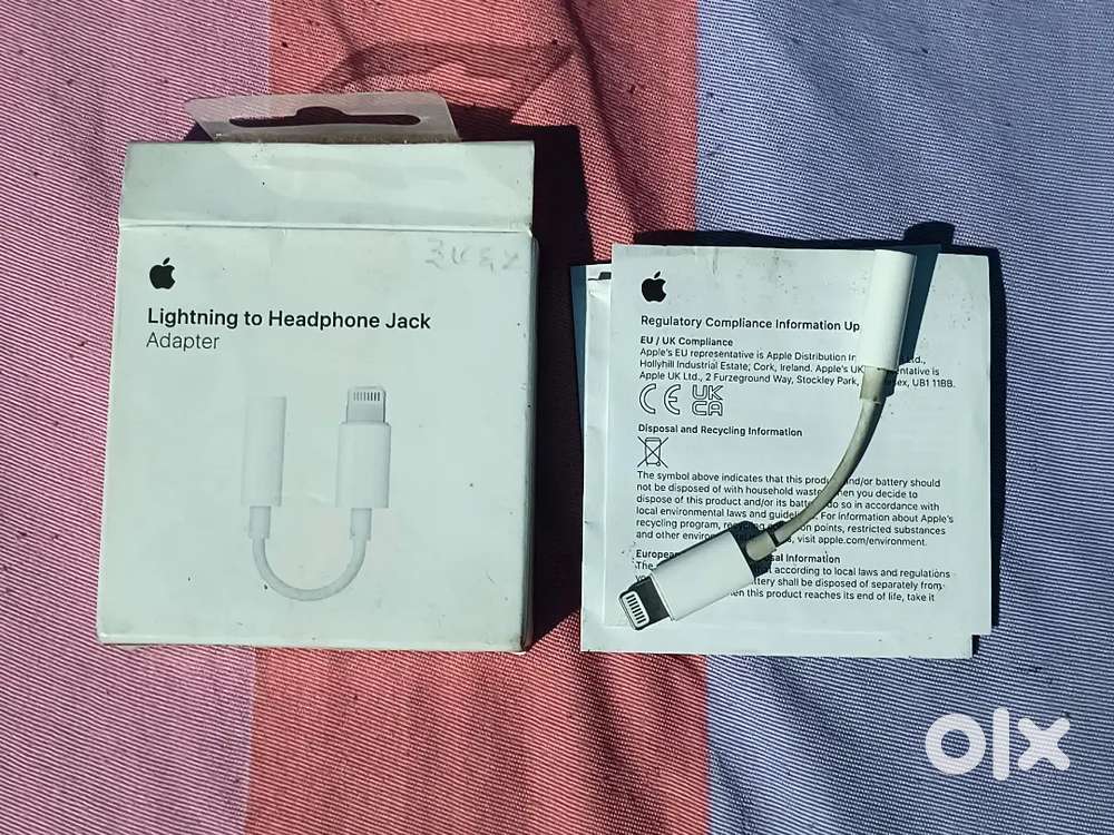 Apple lightning to 3.5mm jack