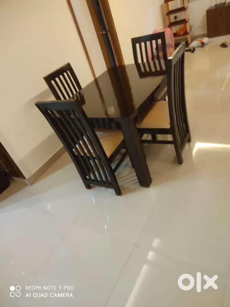 4 seater luxury dining table solid wood 3 year warranty