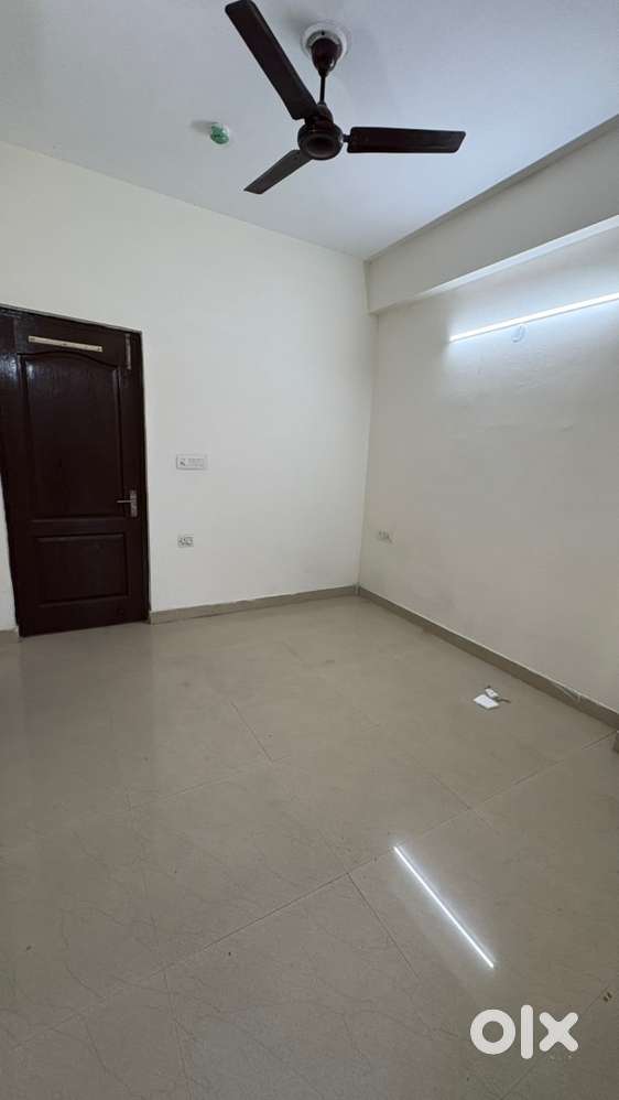 Need a female flatmate for one bedroom in 2 bhk flat