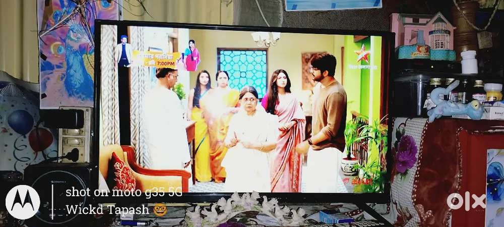 Oscar 80 cm Indian brand (32 Inches) Full HD Smart LED TV
