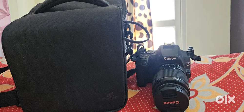 Canon EOS 250D