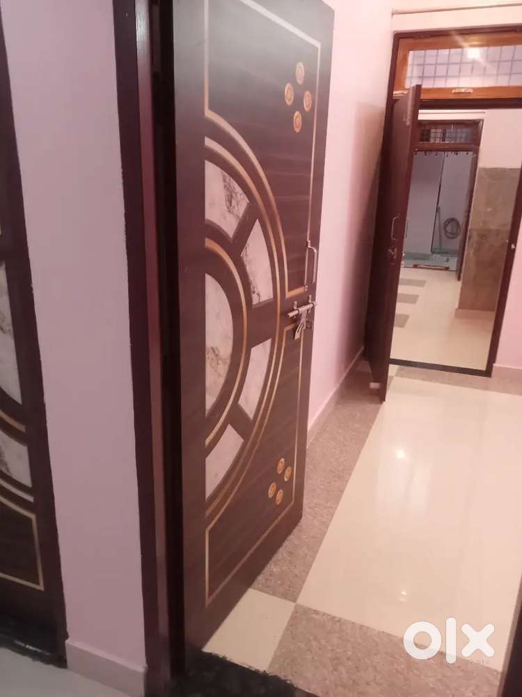 2 Room set available near Ratan lal nagar