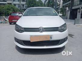Volkswagen Vento 1.0 Highline Plus AT, 2013, Petrol