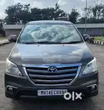 Toyota Innova 2.5 ZX 7 STR BS-IV, 2013, Diesel