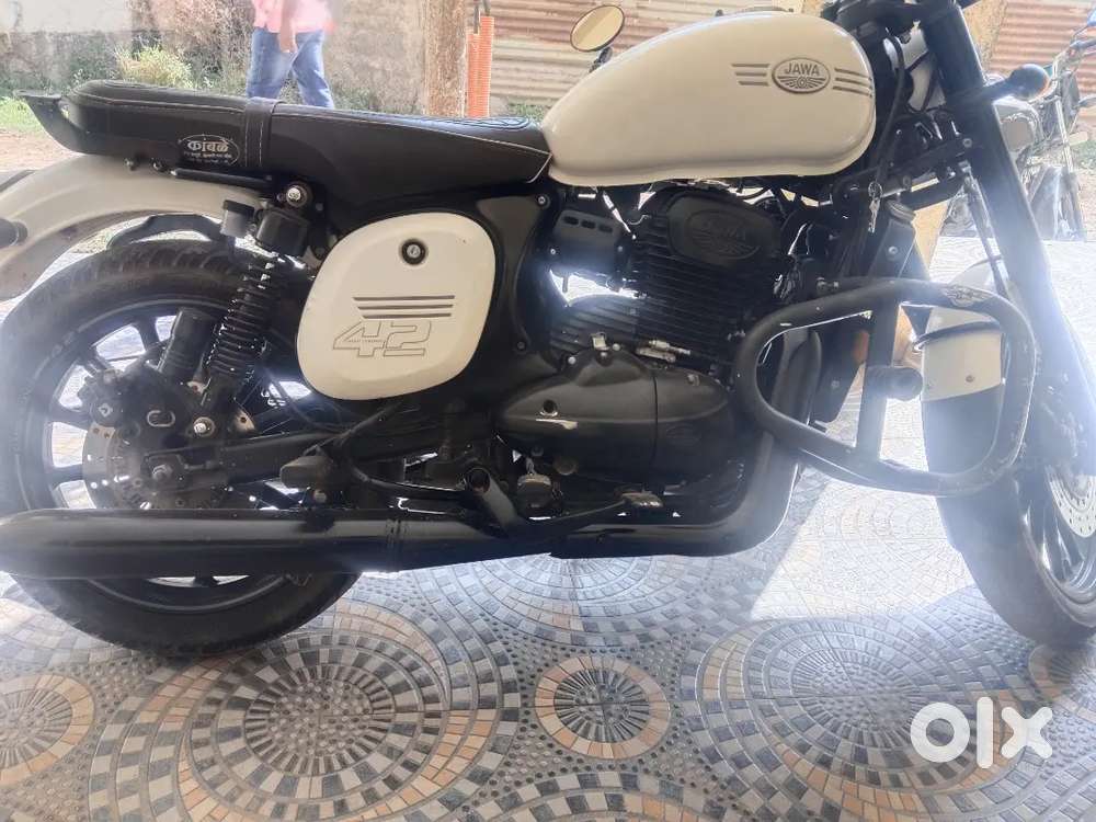 Jawa 42 2.0 is top model ..