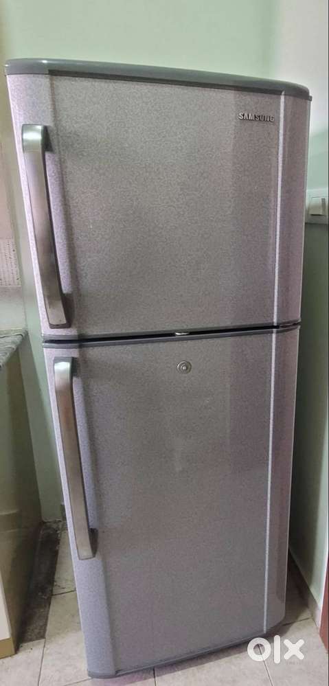 Samsung 230 ltr double door fridge for sale in Prestige Song of South