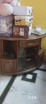 Sale of corner, and Cabinet 1200 each