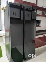 Samsung Side-by-Side Refrigerator – Excellent Condition