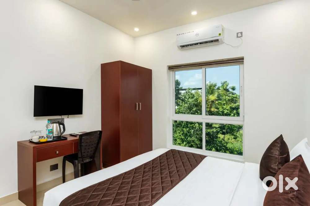 Hotel Male Receptionist Needed
