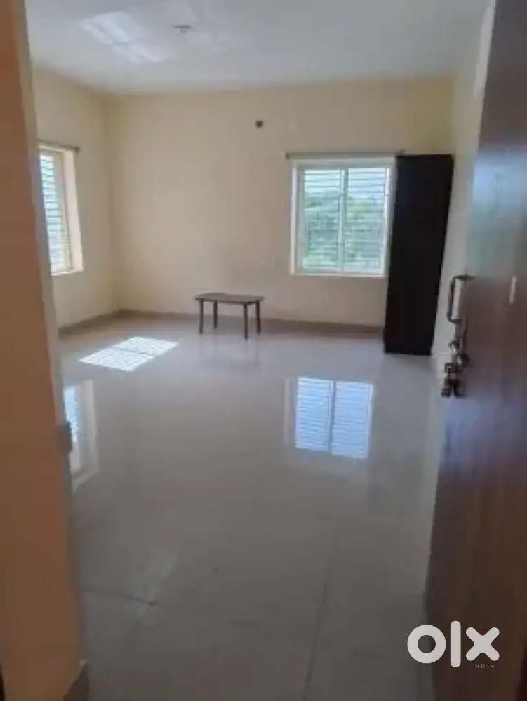 Need two girl roommate